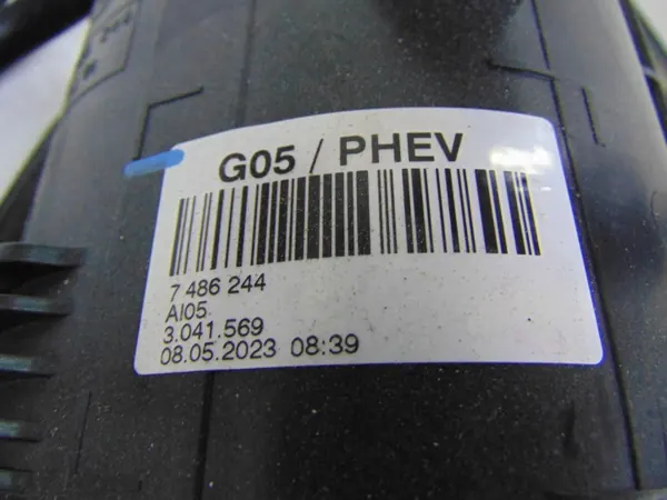 BMW X5 G05 Koolstoffilter OEM 7486244 - Gebruikt image 5