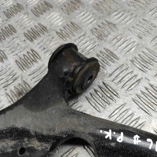 Braccio di Controllo Inferiore Anteriore Sinistro VW Passat B8 3Q0407151J image 6