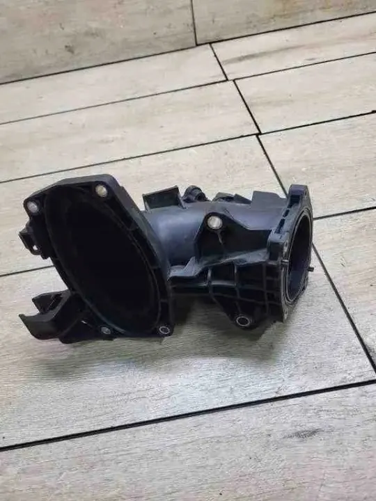 Gebrauchtes Ansaugrohr OEM A6510900828 Mercedes-Benz image 3