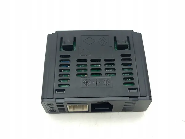Tomada USB Renault Austral 2023 OEM 284H38566R image 6