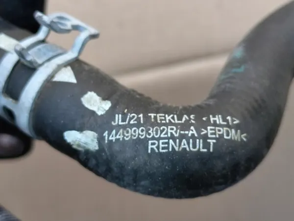 Dacia Sandero III 1.0 TCE Carcasa de Termostato & Mangueras de Agua image 7