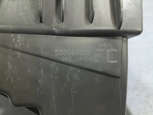 Luftfilterhus OEM 55560883 för Opel Insignia A image 7