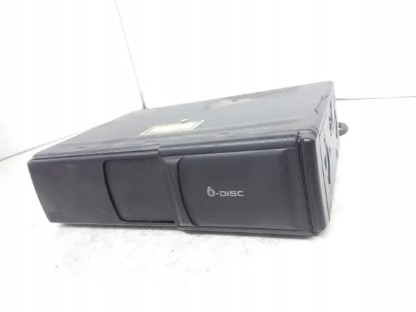 Audi A6 C5 CD/DVD-vaihtaja OEM ARA194305 image 2