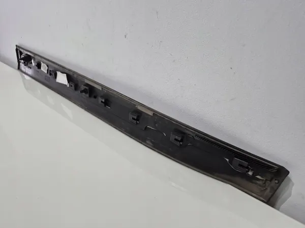 OEM 60930885 Vasen Etuoven Lista Jeep Compass II:lle image 6