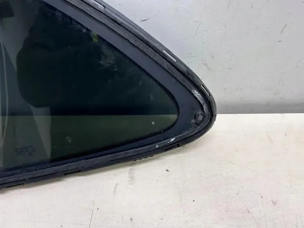 Vitre arrière droite OEM 7P5845298 Porsche Cayenne image 5