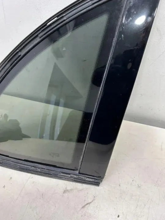 Vitre arrière droite OEM 7P5845298 Porsche Cayenne image 8