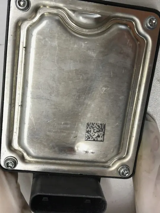 Sensore di velocità Tesla Model 3 1108647-00-D image 5