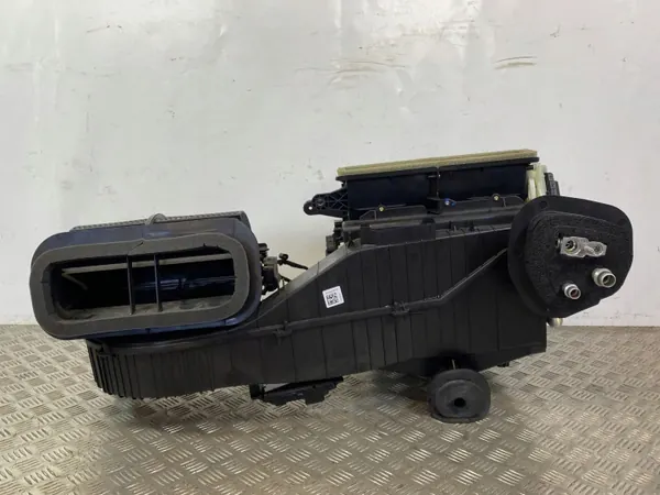 Caixa do Aquecedor Jeep OEM 68352254AK - Usado image 2