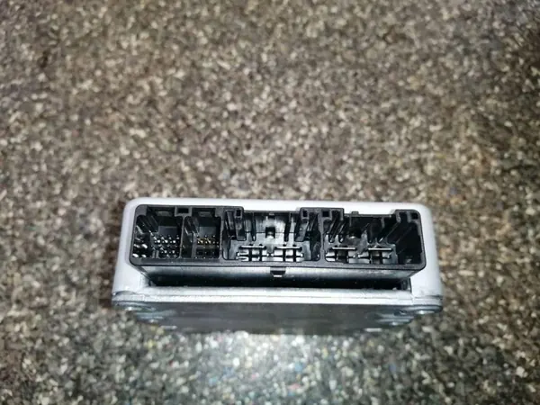 Module de Commande Toyota OEM 89650-0D331 - Occasion image 3