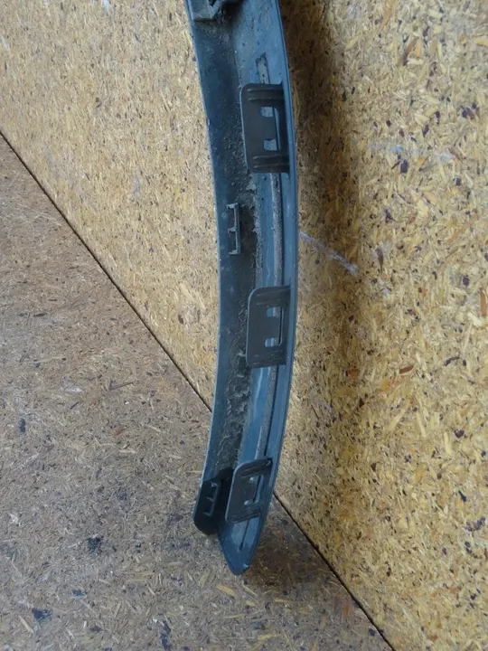 AUDI Q3 8U 11-18 Takaoikea Lokasuoja 8U0853818B image 7