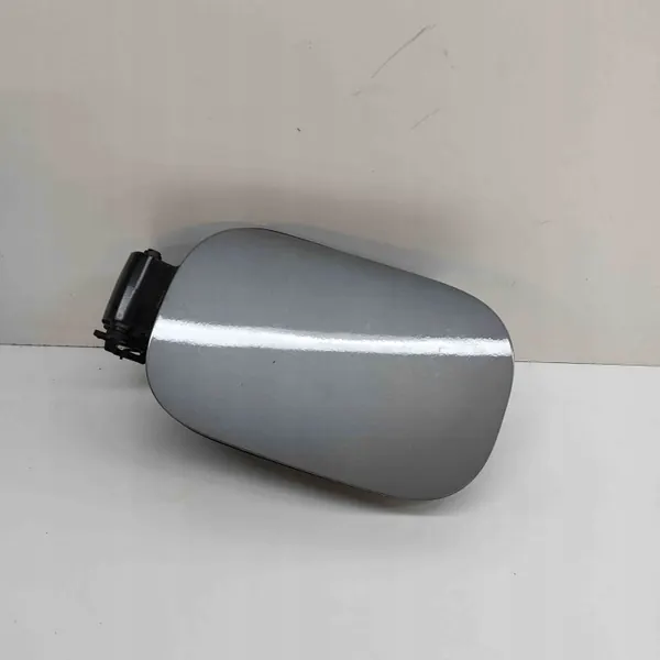 Ford Kuga III Bränslelucka OEM LV4BS27936AC - Begagnad image 2