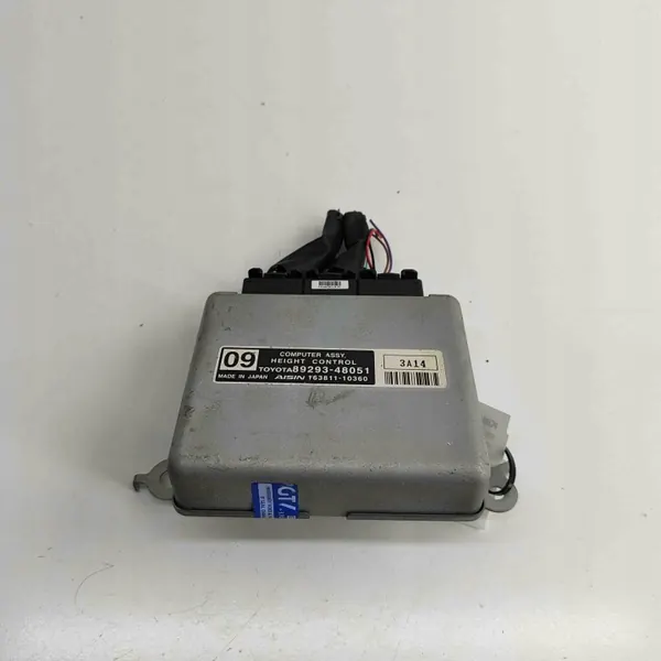 Module Suspension Pneumatique Lexus RX OEM 16381110360 image 2