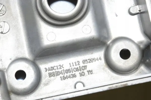 Vipuvarren kansi OEM 8528944 BMW i3 2013 image 5