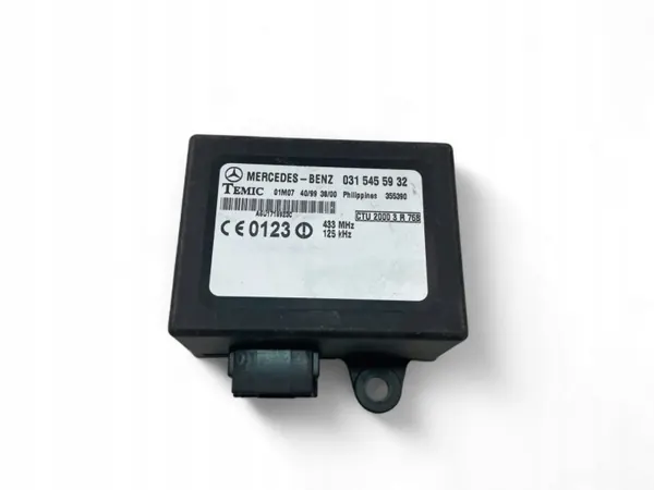 Mercedes-Benz centrale vergrendelingsmodule OEM 0315455932 image 8