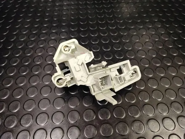 Contacts de phare arrière VOLVO S60 II 215122 2.0L Diesel 2012 image 3