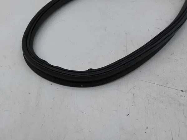 Tesla Model S 2014 Motorhuvestätsning OEM AMD131539 image 7