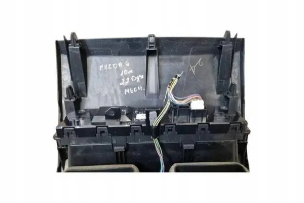 Mazda 6 GG Navigationsbildschirm OEM GS1D55311 - Gebraucht image 3