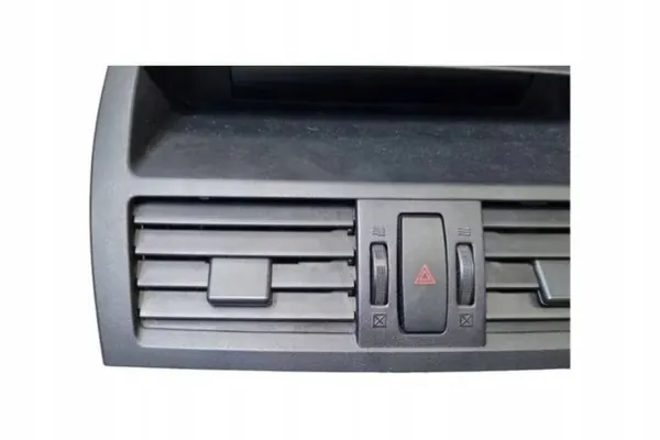 Mazda 6 GG Navigationsbildschirm OEM GS1D55311 - Gebraucht image 6