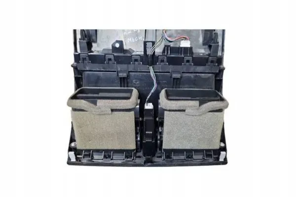 Mazda 6 GG Navigationsbildschirm OEM GS1D55311 - Gebraucht image 8