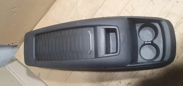 Gebruikte Middenconsole OEM TUNEL ŚRODKOWY CITROEN C4 PICASSO II image 2