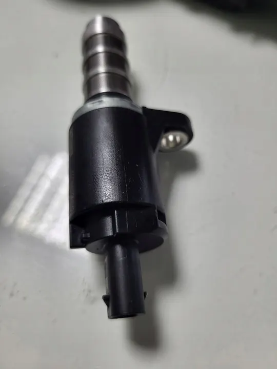 Peugeot 2008 Kamaxeljusterventil 9832156780 image 4