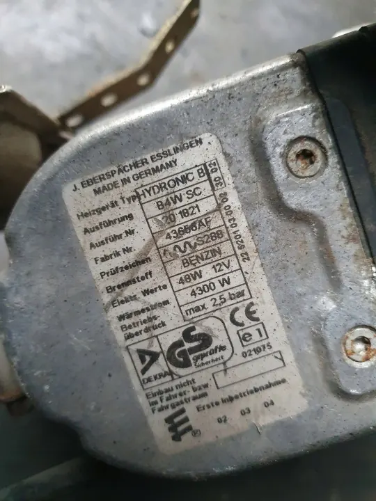Chauffage Hydronic Eberspaecher OEM 201821 - Universel image 3