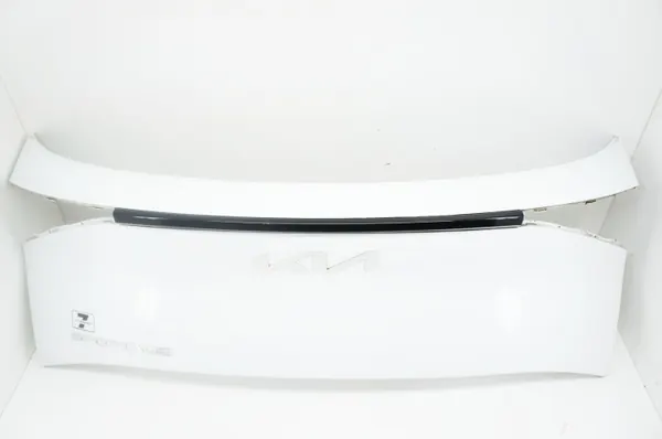SH273 Kia Sportage V Garniture Hayon Blanc Perle image 5
