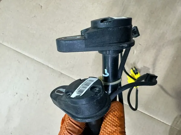 OEM 2139062201 Inflador Airbag Esquerdo/Direito Mercedes Classe E image 10