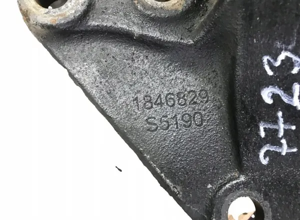 OEM 1846829 Scania Extensão de chassi, dianteira direita image 2