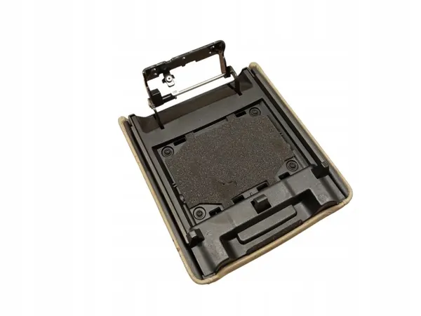 Insertion d'accoudoir console Land Rover ATV117504 image 3