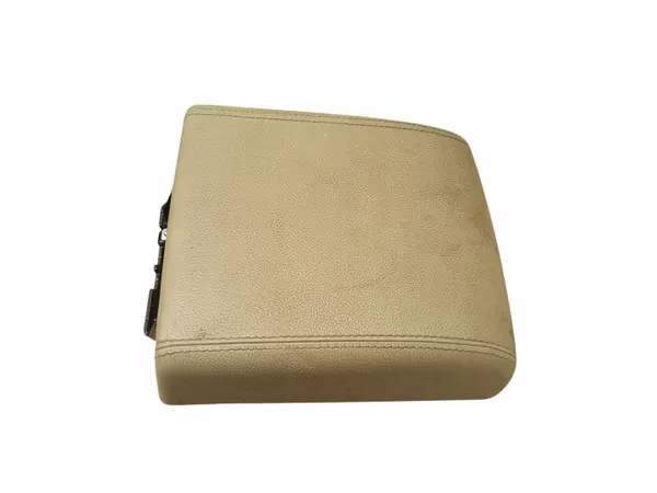 Insertion d'accoudoir console Land Rover ATV117504 image 5