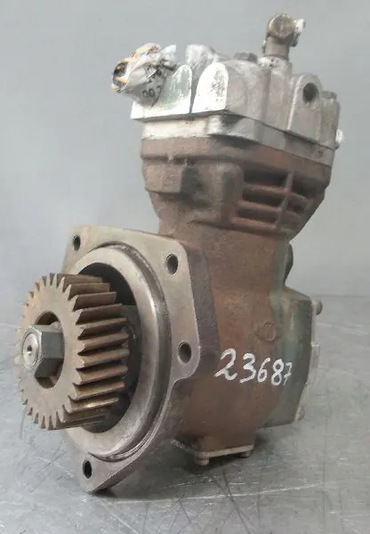 Compressor Knorr OEM 11118572 - Estado Usado image 2