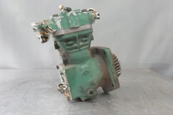 Compressor Knorr OEM 11118572 - Estado Usado image 4