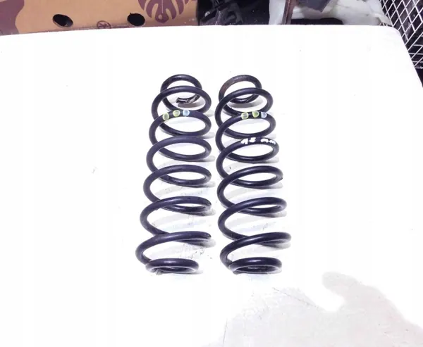 Kit de molas traseiras OEM 0000XX para Seat Altea 5P image 3