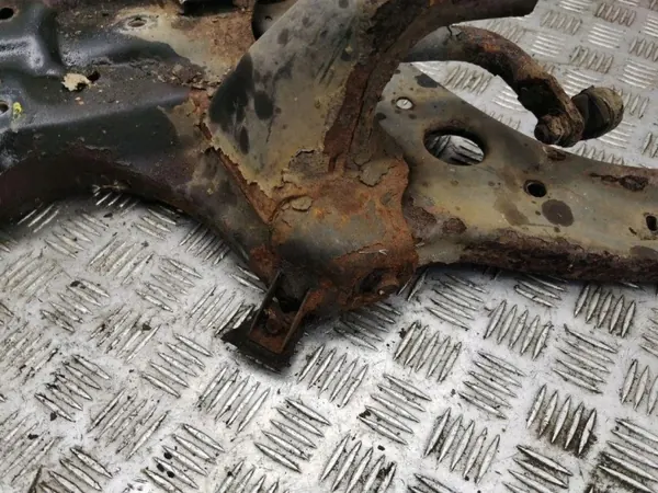 OEM 62401A6400 Frambalkar för Hyundai i30 2012 image 8