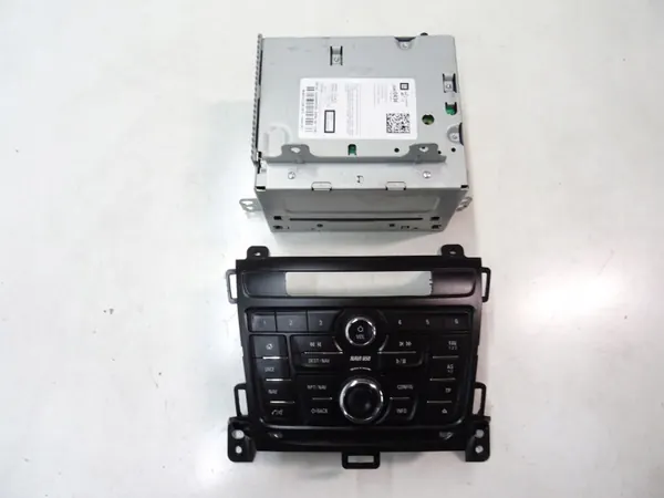 Opel Zafira C Radio Navigation Bedienfeld OEM 13406661 image 2