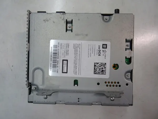 Opel Zafira C Radio Navigation Bedienfeld OEM 13406661 image 5