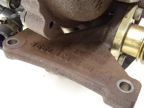 Turboaggregat 3.0 TDI Audi A4 B8 A5 8T OEM 059145722S image 9