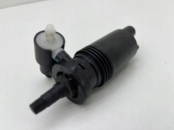 Mercedes W177 ruitenwisserspomp OEM A177866000 image 2