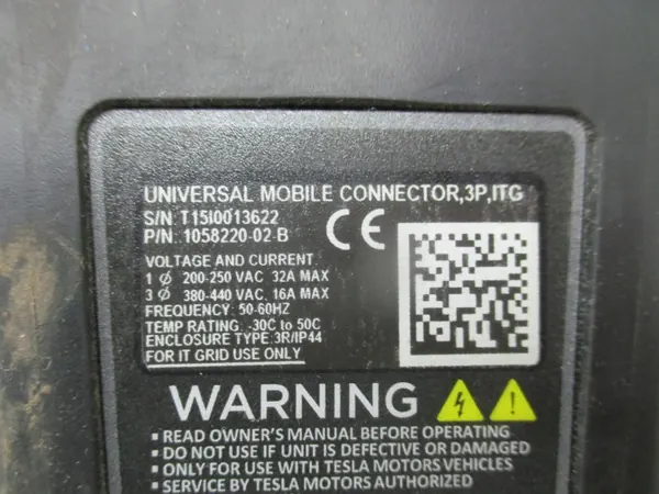 Câble de charge batterie Tesla S 13- 32A OEM 105822002E image 8