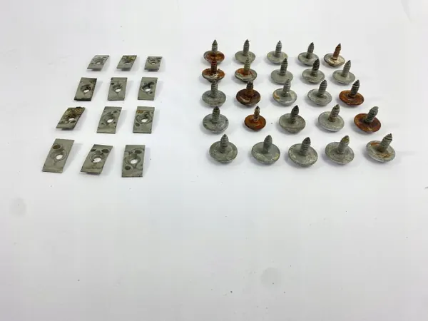 Spatbordbevestigingsschroeven OEM SDV10377 Mercedes image 3