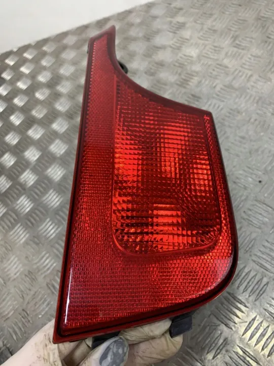 Feu de pare-chocs arrière SsangYong Rexton OEM FOB23872 image 4