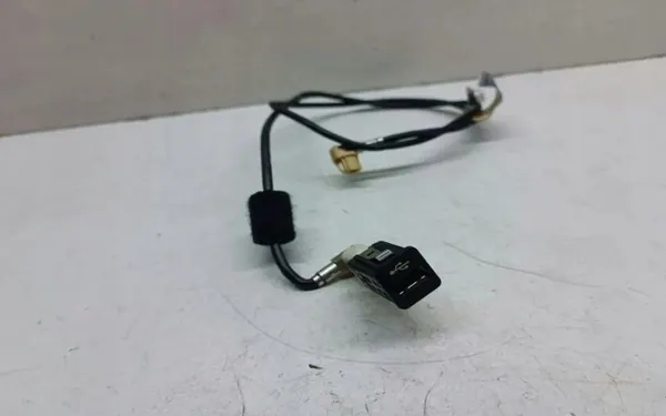 Module USB OEM 9196805 pour BMW X5 E70 3.0L Diesel image 3