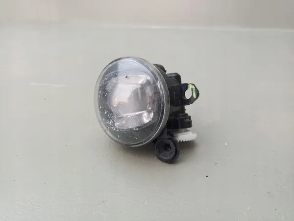 Volvo XC40 2018- Halogéneo LED Direito Dianteiro OEM 32228884 image 4