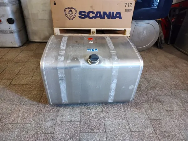 Scania OE 1878 319 Polttoainesäiliö - Käytetty image 2