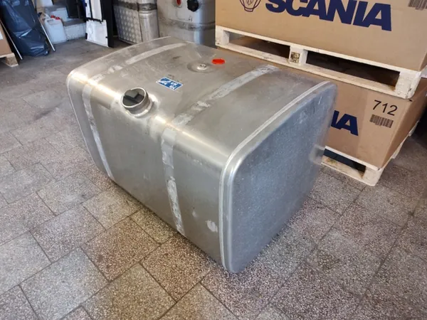 Scania OE 1878 319 Polttoainesäiliö - Käytetty image 3
