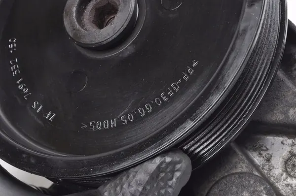 MERCEDES W204 3.0 Servostyrningspump A0054666501 image 3