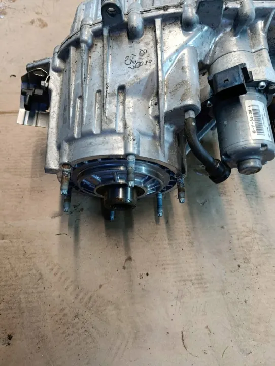 OEM P68415459AE transferbak voor Jeep Grand Wagoneer image 4