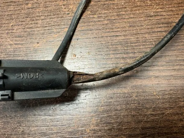 Skjutdörrgångjärn Vänster Sida OEM 9683908480 Toyota image 5