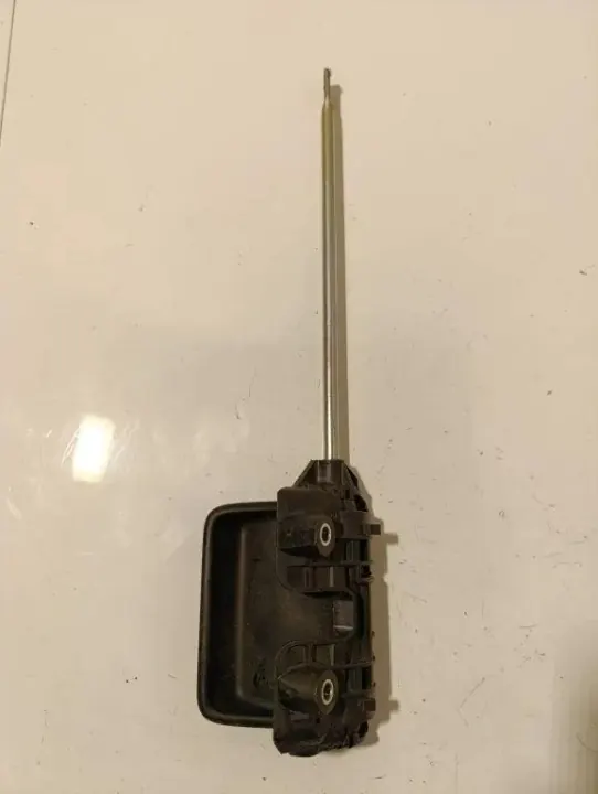 Manija puerta corredera VW T5 OEM 7E0843642B - Usado image 2